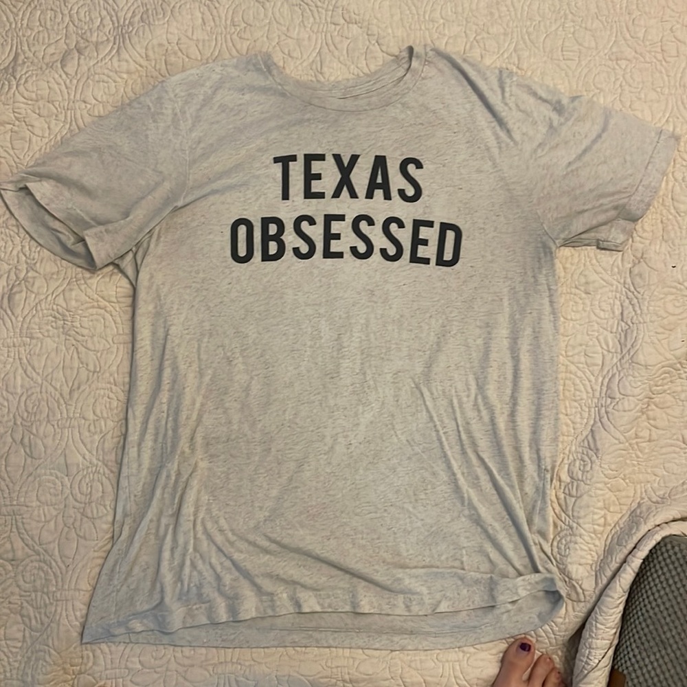 Charles Southern tshirt, soft. Large but not a clingy fabric